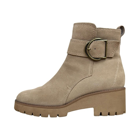 Blondo Suede Beige Dagger Waterproof 
Bootie USA Women's Tan Suede Ankle Boots - Picture 4 of 10